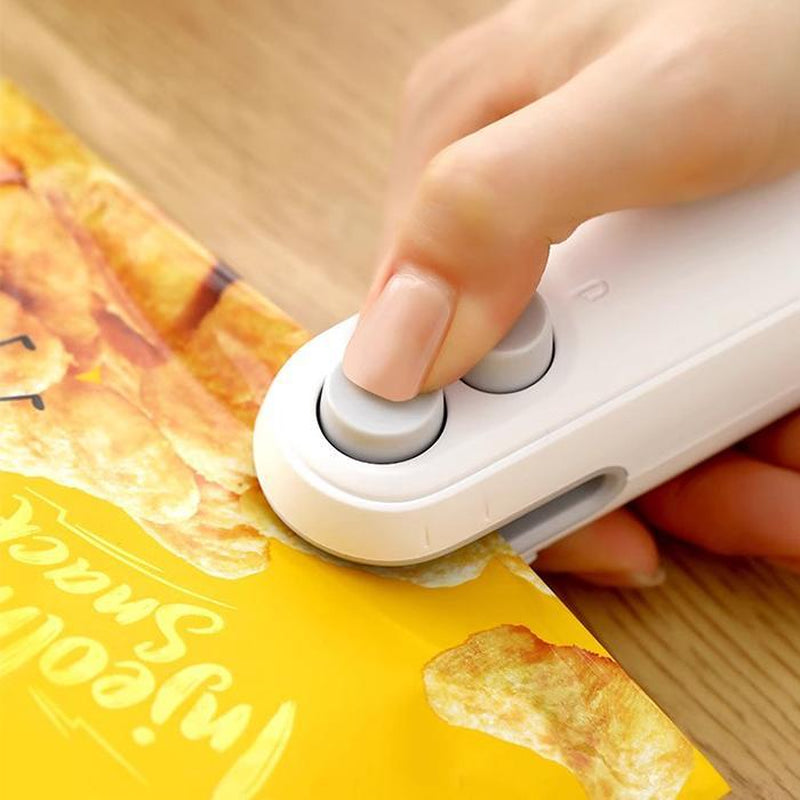 【Faddishdeal】Mini Snack Bag Sealing Machine,2 in 1 Heat USB Rechargeable Snack Bag Selaer,Plastic Electric Bag Sealers, Keep Food Fresh. Portable Sealer Picnics